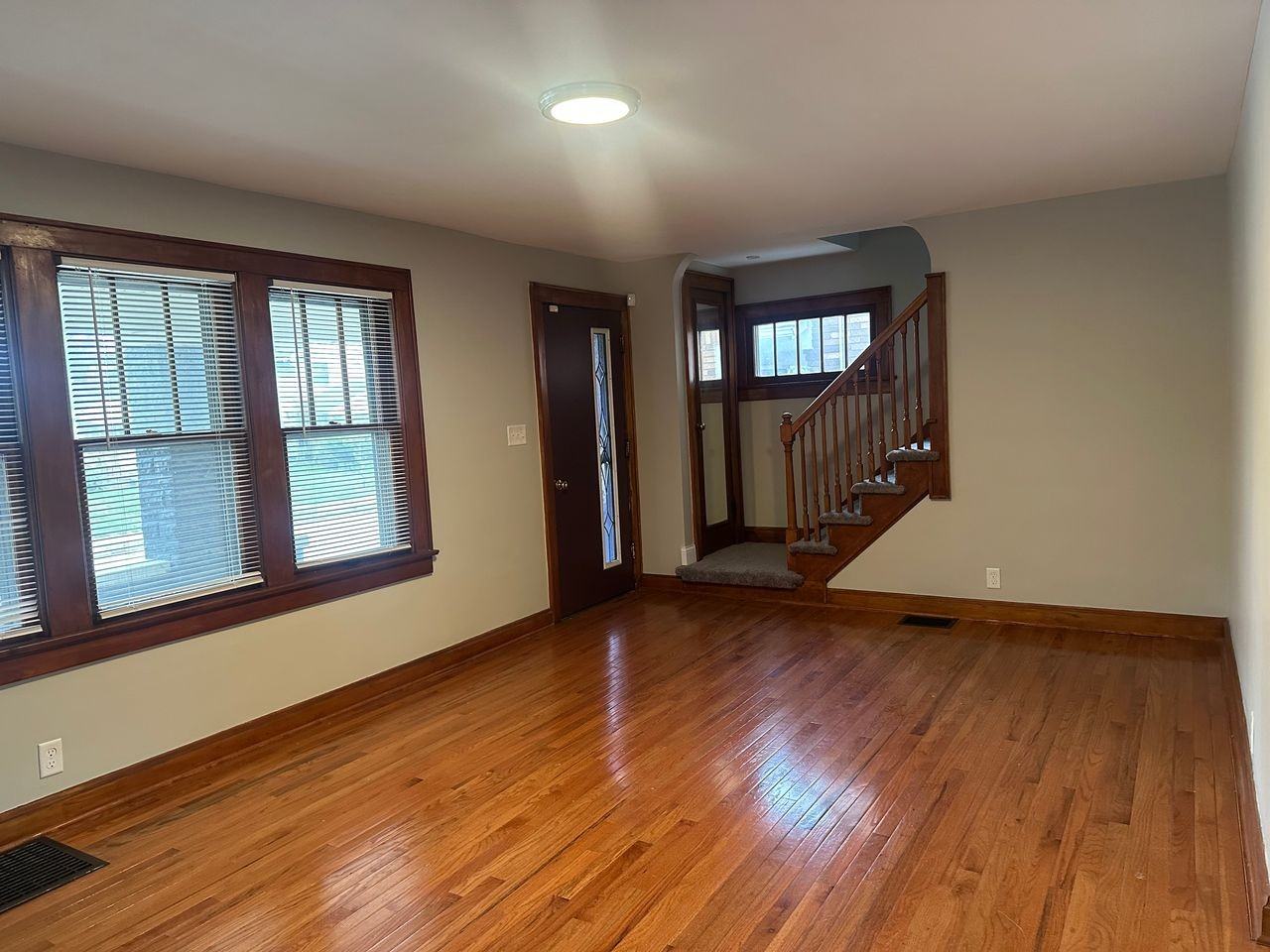 1288 Linwood Ave - Photo 4 of 39