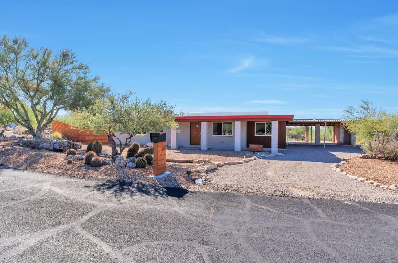 330 Mountain Vista Place