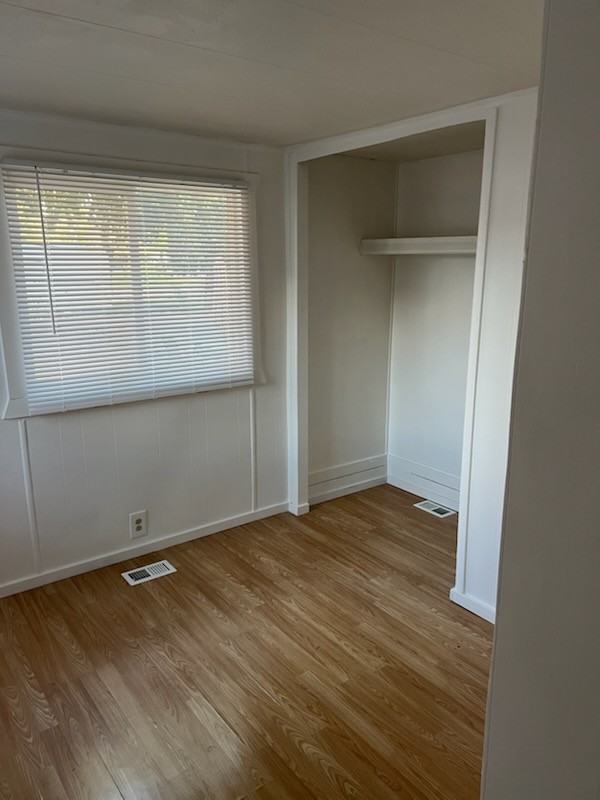 2375 E Main St - Photo 5 of 9