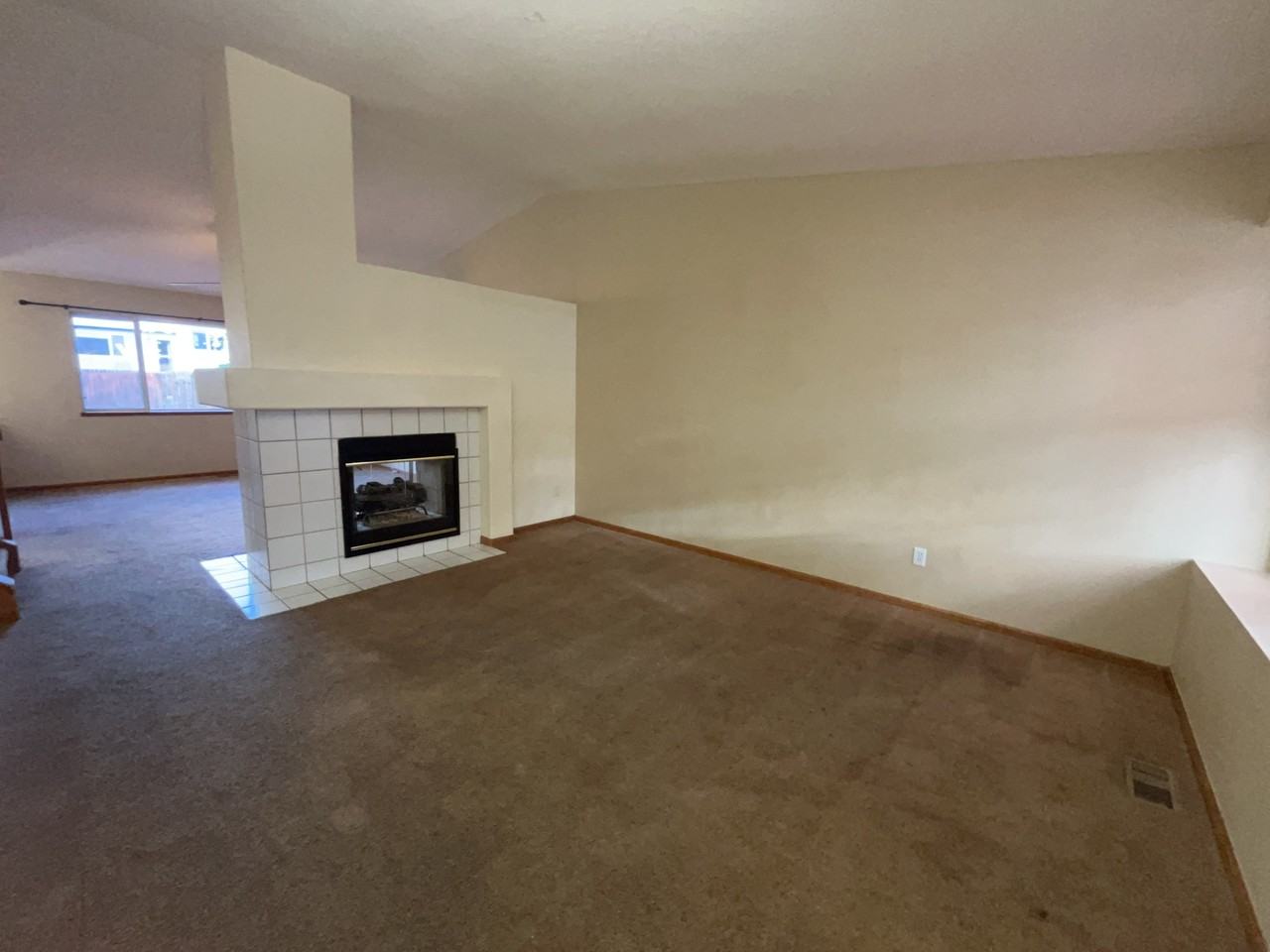 5921 Fossil Dr - Photo 2 of 13