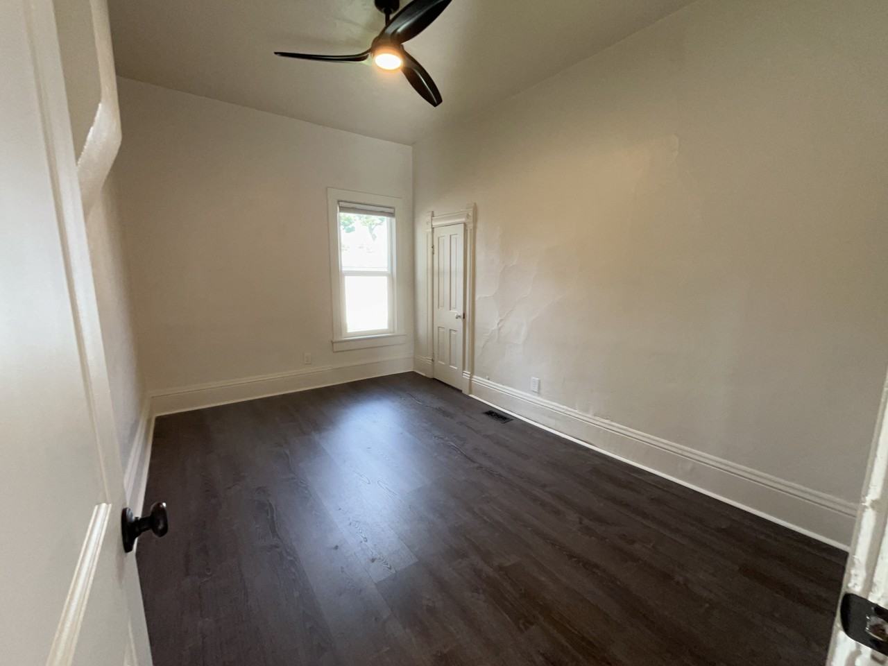 24 W Las Animas St - Photo 4 of 9