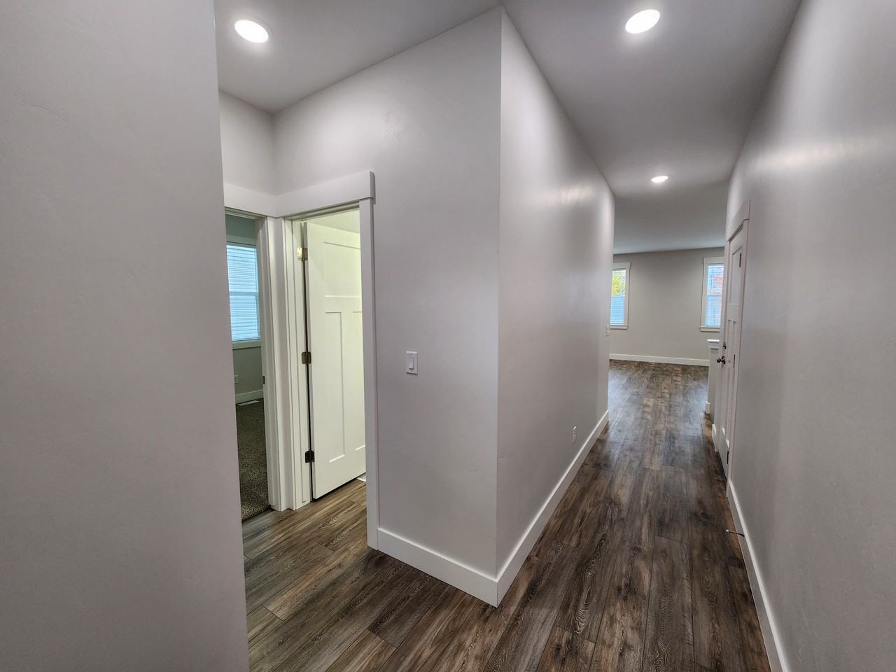 4827 Legacy Village Ln - Photo 3 of 16