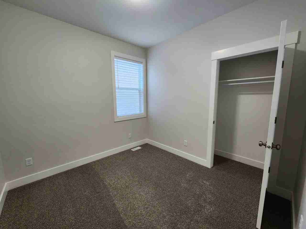 4827 Legacy Village Ln - Photo 5 of 16