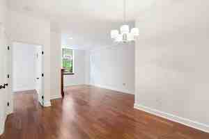 featured image of 2 Clarendon St