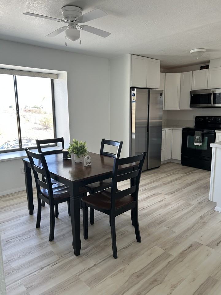 1796 Bahama Ave #C - Photo 5 of 13