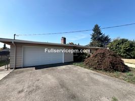 featured image of 1013 Monroe Ave Ne