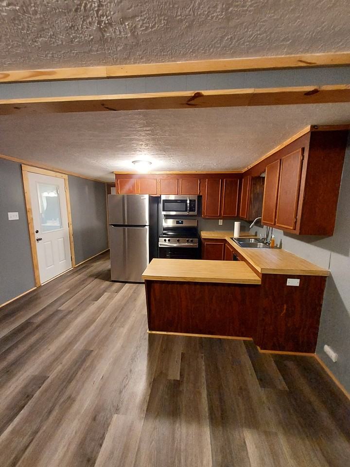 604 Mayflower #NA - Photo 2 of 25