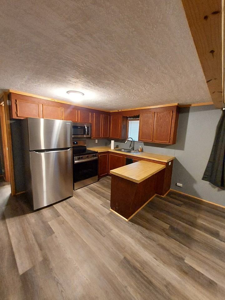 604 Mayflower #NA - Photo 3 of 25