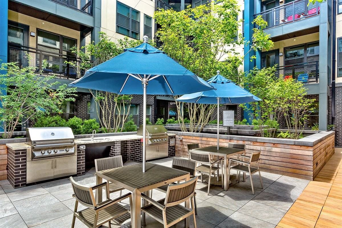 Escher - Photo 7 of 34