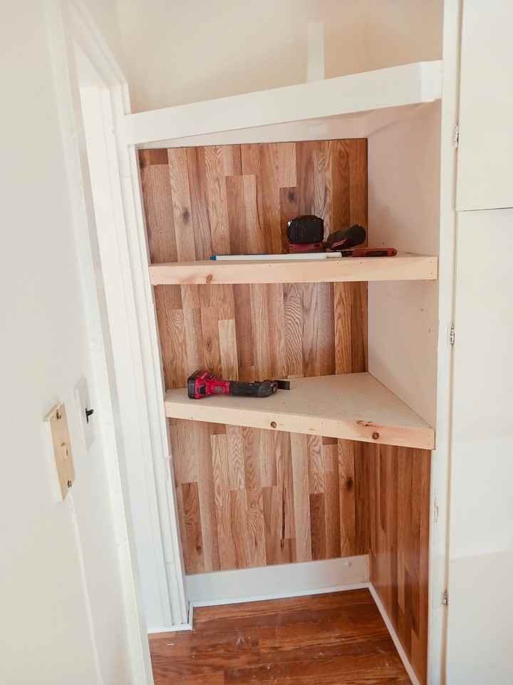 168 Ottawa St #4 - Photo 6 of 10