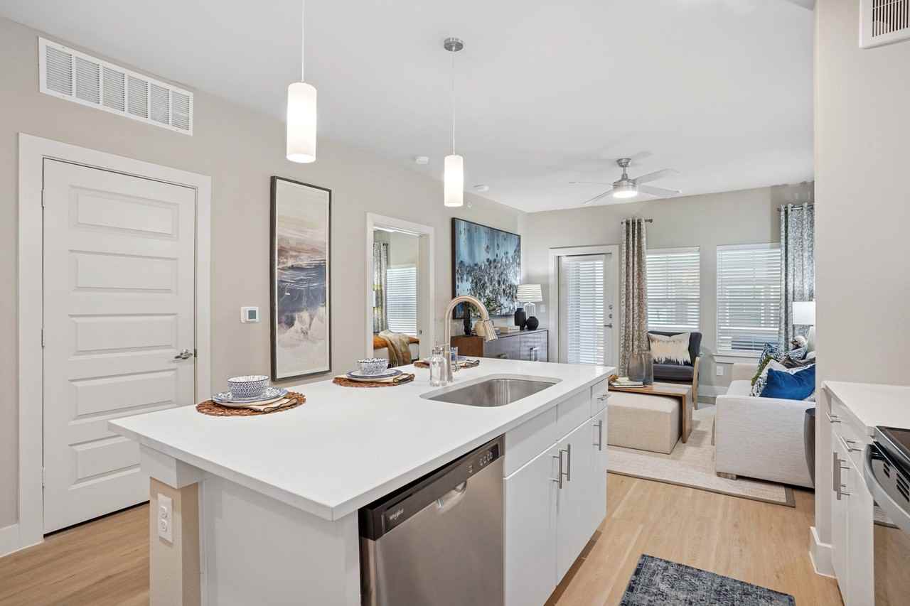 Sherman Park Village - Photo 3 of 51