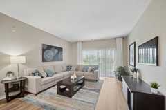 Solaire - Photo 1 of 1