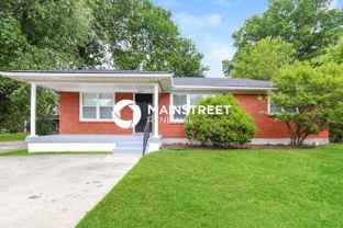 3005 Rockford Ln - Photo 1 of 1