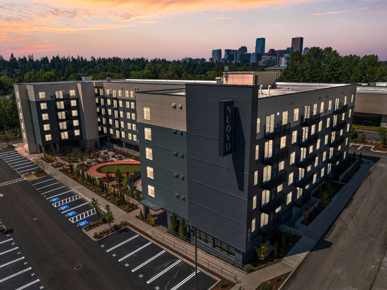 Nuovo Apartments - Photo 2 of 50