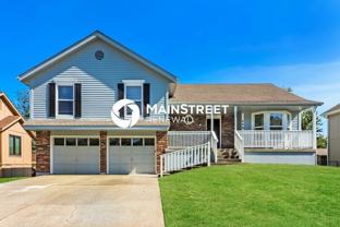 609 Ne Bristol Dr - Photo 1 of 1