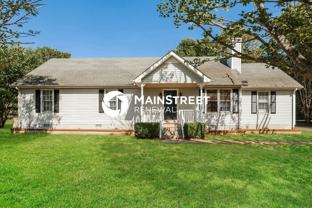 132 Lynnford Dr - Photo 1 of 1