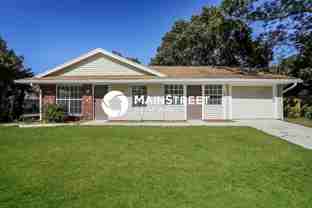 705 Woodlawn Dr - Photo 1 of 1