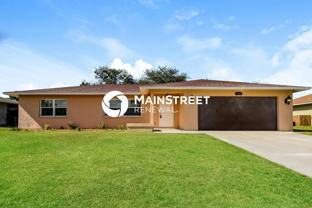 1326 Sw 10th Pl - Photo 1 of 1