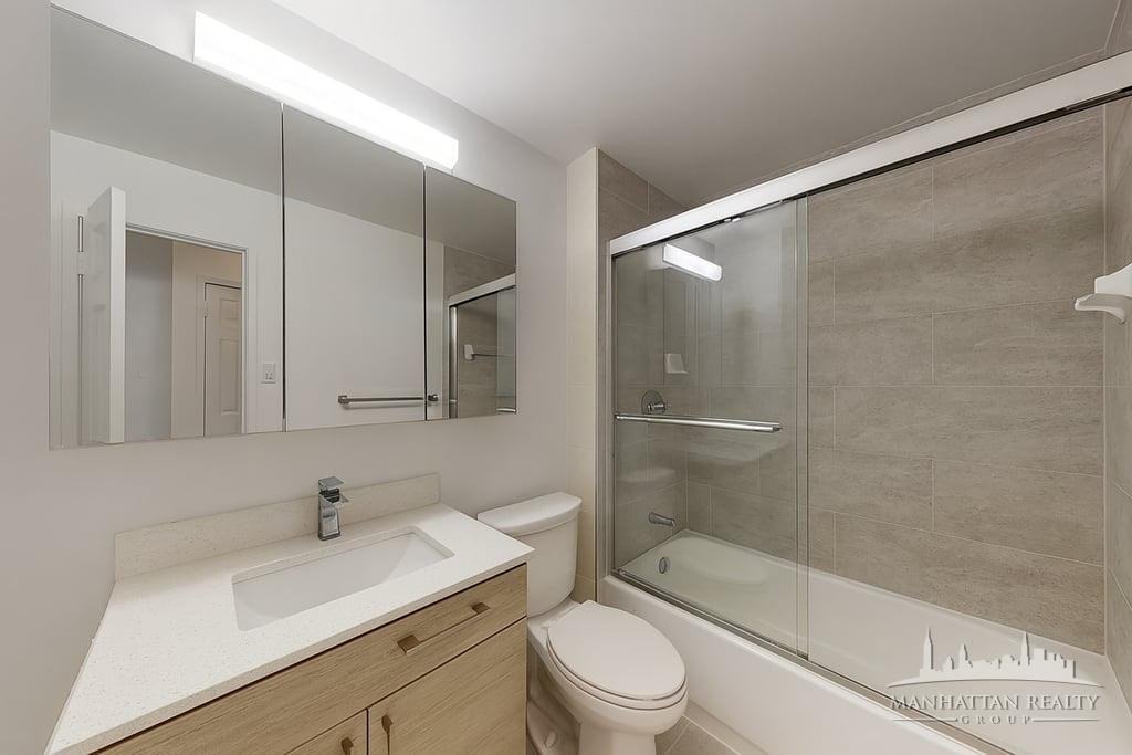 Astor Place #5P - Photo 5 of 6