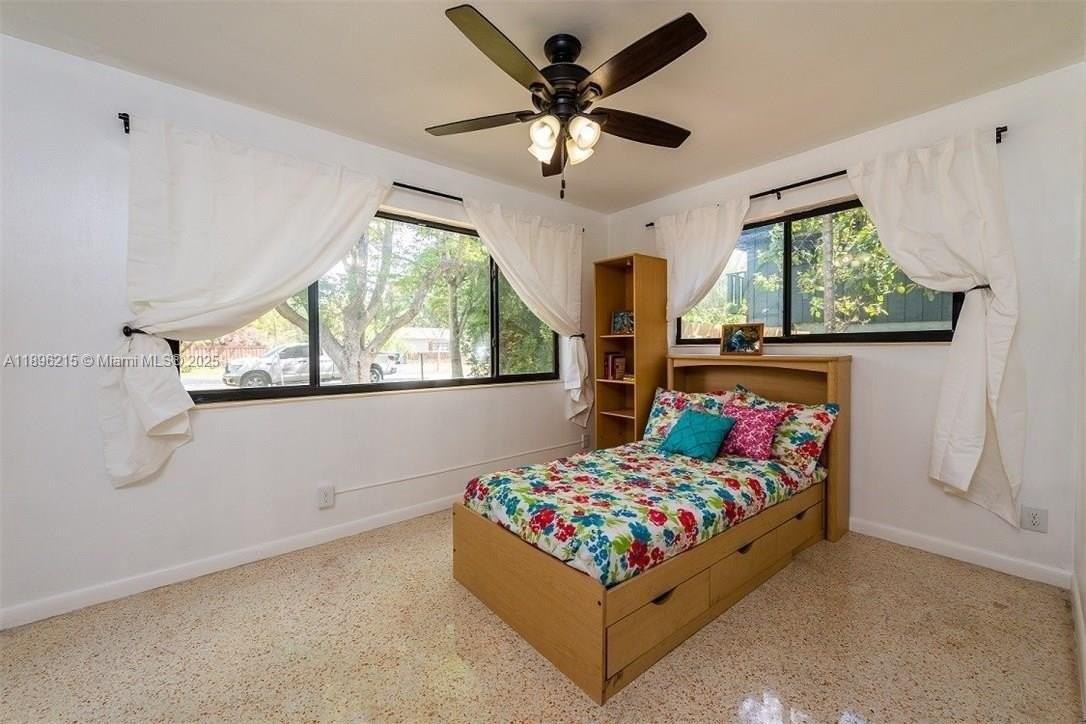 7830 Sw 99th St - Photo 6 of 10