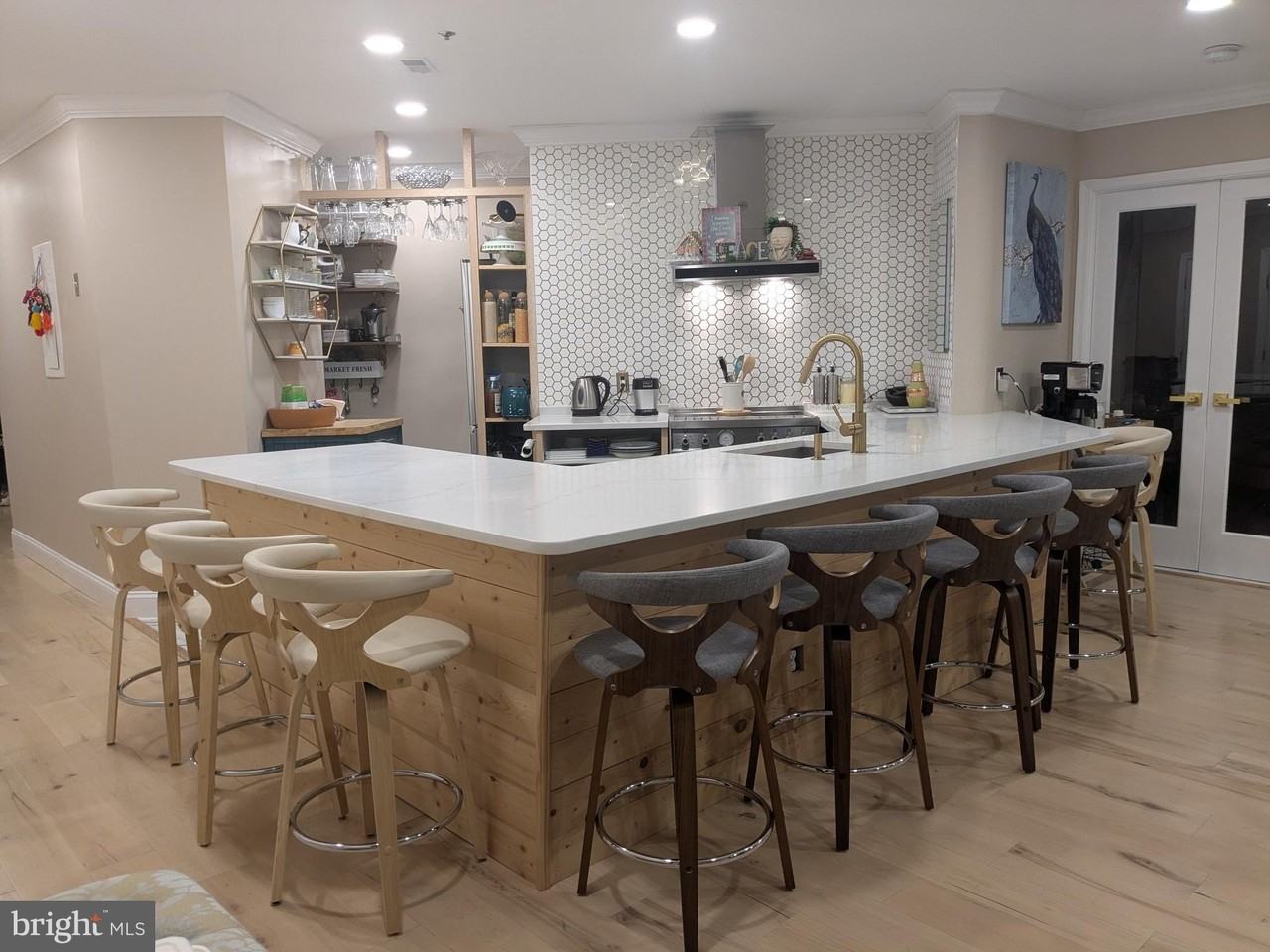 100 Harborview Dr Unit 211 #211