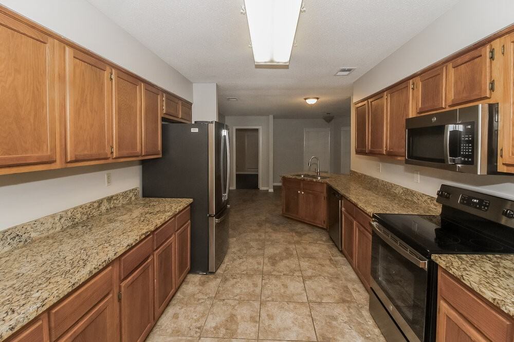8367 Stavenger Cv - Photo 6 of 16