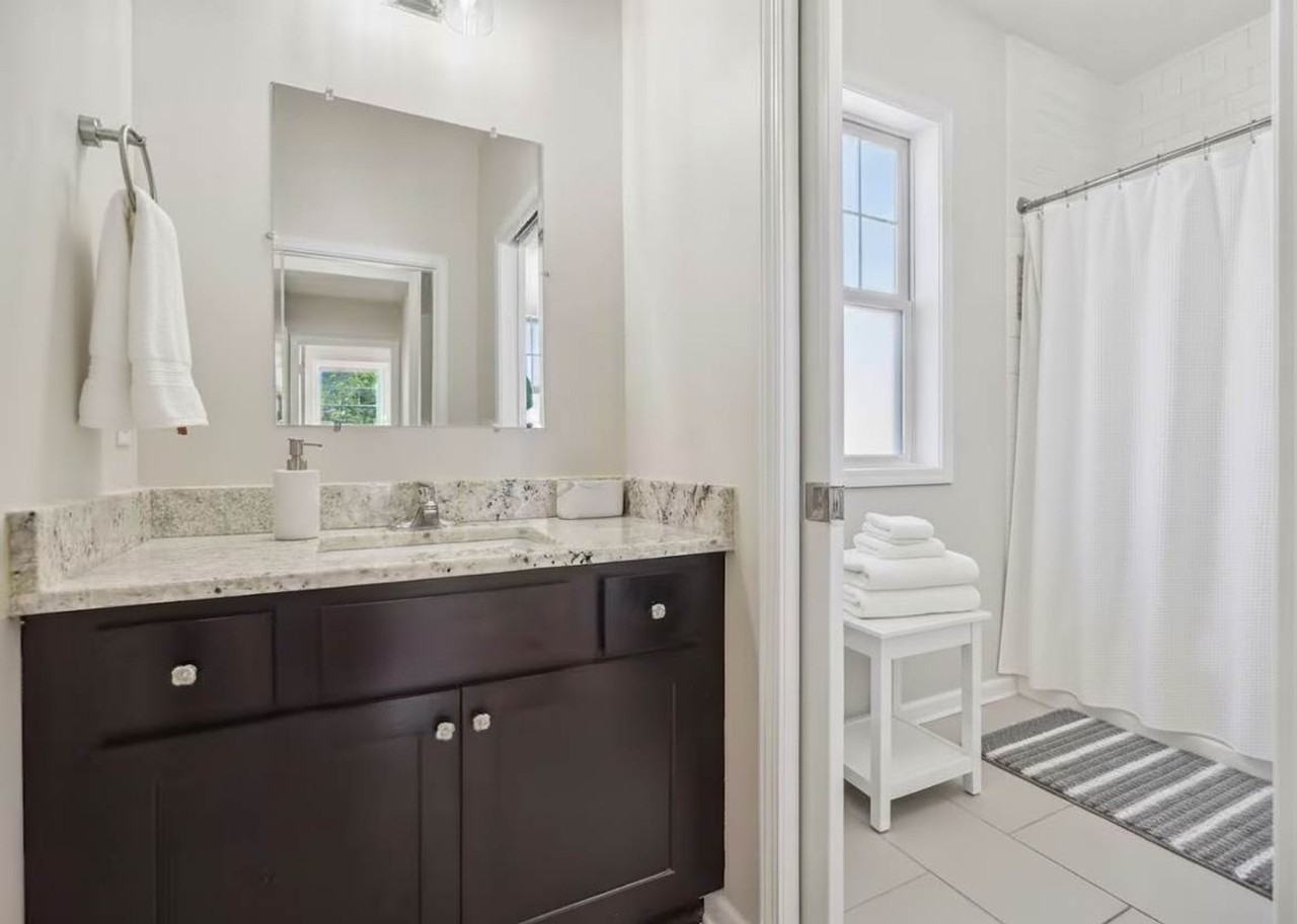 2808 Colfax Ave S #1250755P - Photo 6 of 28