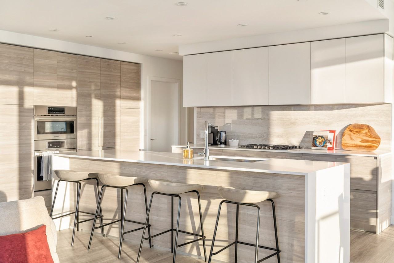 680 Quayside Dr #1060659P - Photo 5 of 43