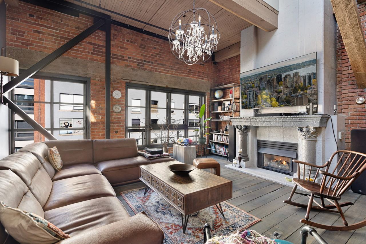 1066 Hamilton St #1060557P - Photo 2 of 34