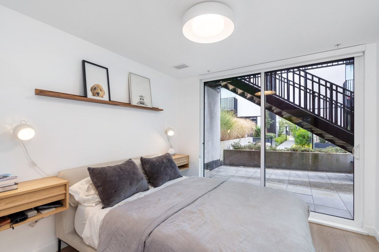 90 West King Edward Ave #1281083P - Photo 3 of 22