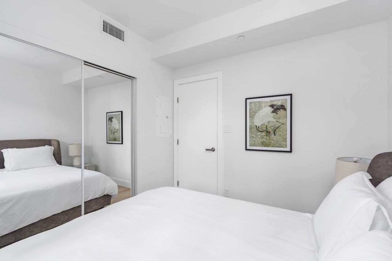 1372 Seymour St #1273079P - Photo 5 of 18