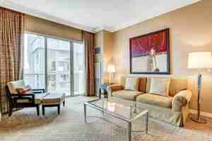 featured image of 135 E Harmon Ave