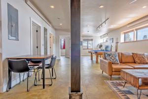 featured image of 73 North Beryl Avenue