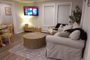 301 Portsmouth Ave - Photo 1 of 1
