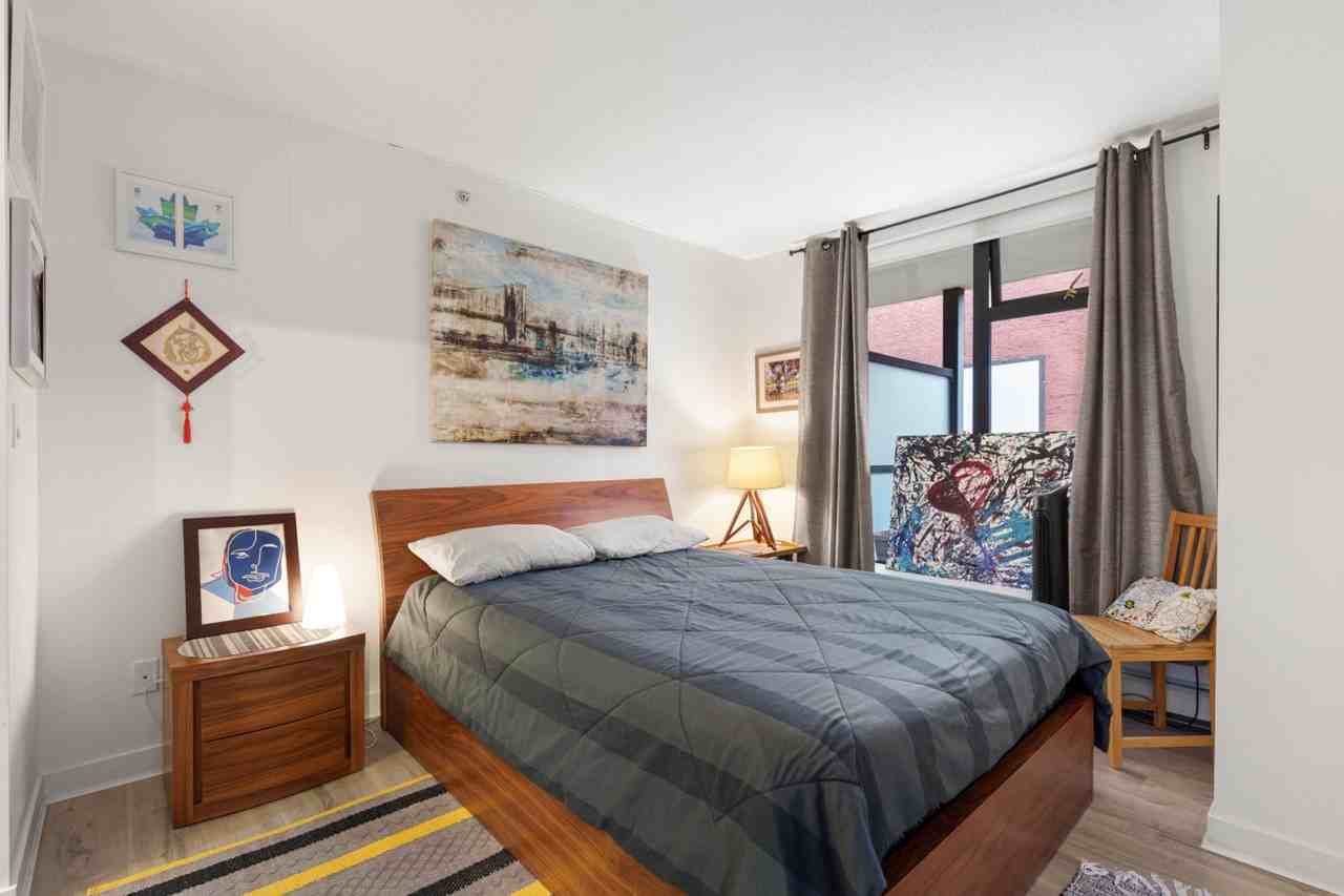 64 West Cordova St #1318717P - Photo 3 of 29