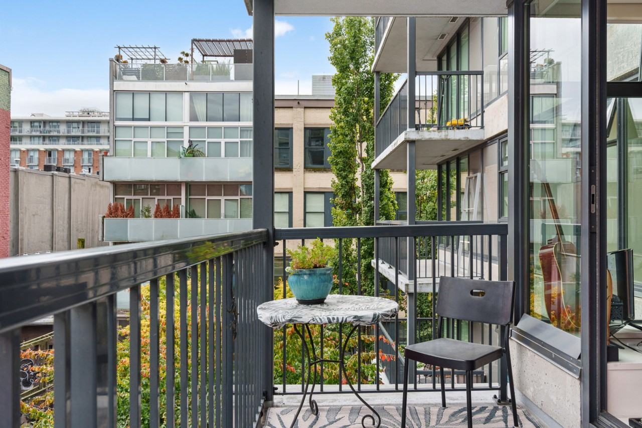 64 West Cordova St #1318717P - Photo 5 of 29