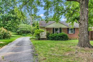 featured image of 1007 Alicia Ln #A