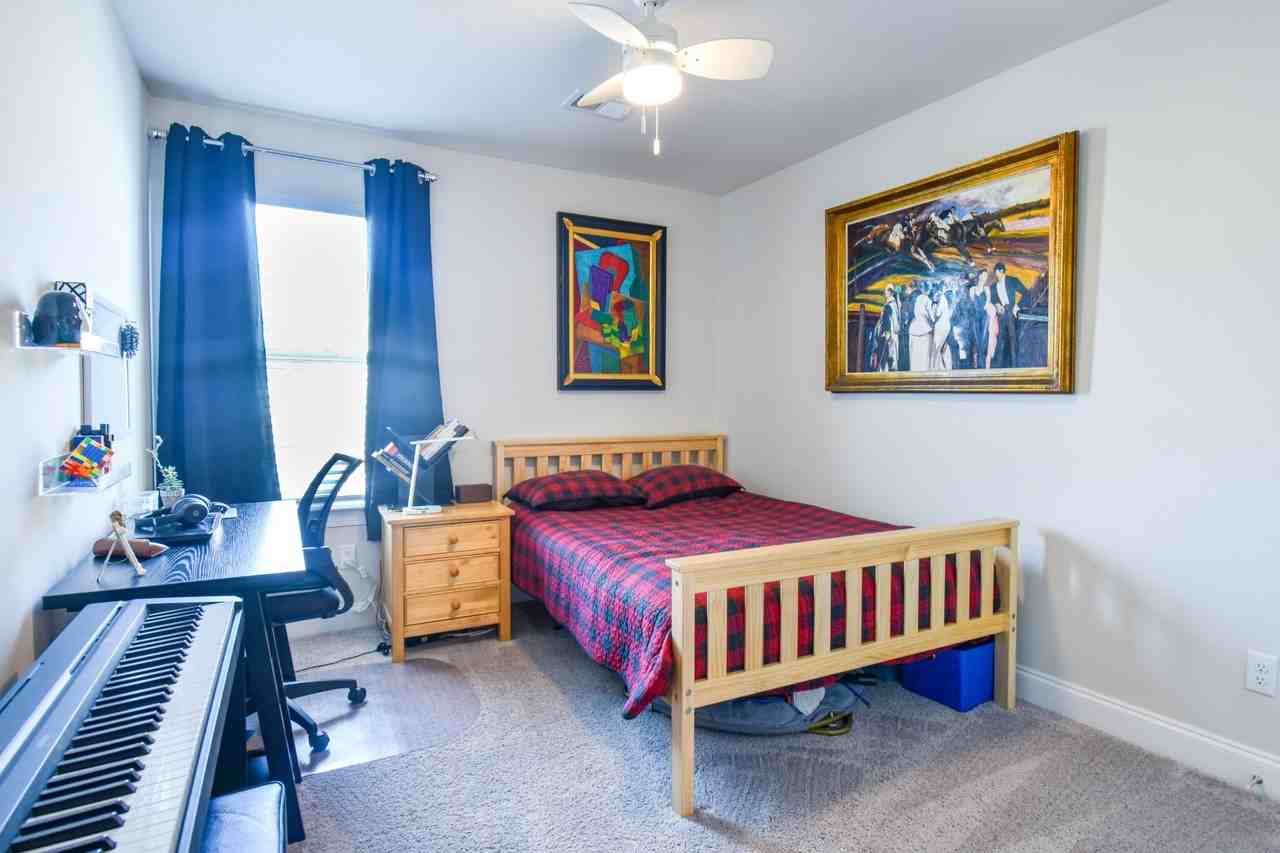 741 Prairie View Dr #1 - Photo 3 of 20