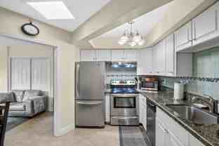 803 Northeast 2nd Avenue - Photo 1 of 1