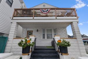 featured image of 53 Pennsylvania Avenue #1