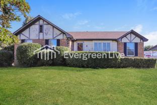 1404 Larchmont Dr - Photo 1 of 1