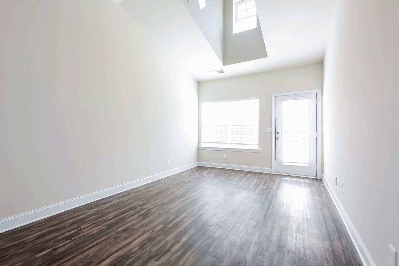228 Riley Circle - Photo 7 of 45