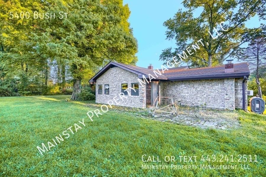 5400 Bush St - Photo 4 of 25