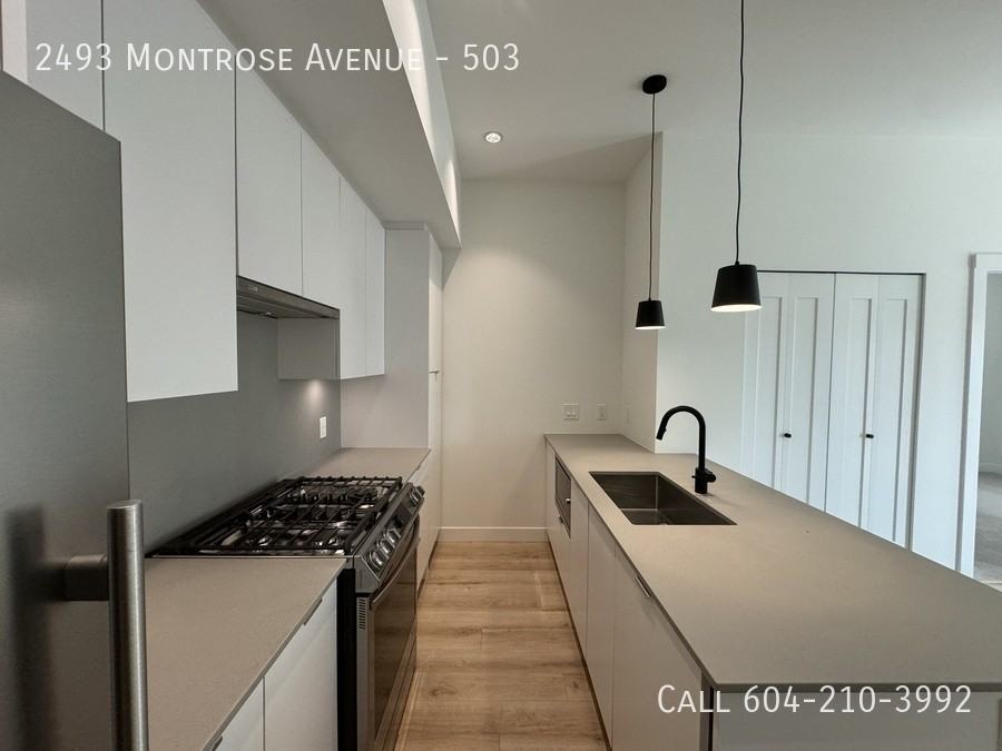 2493 Montrose Avenue #503 - Photo 2 of 8