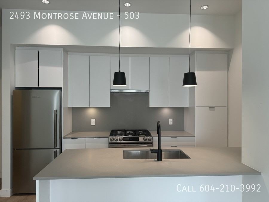 2493 Montrose Avenue #503 - Photo 3 of 8