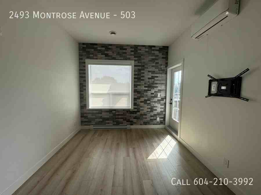 2493 Montrose Avenue #503 - Photo 4 of 8