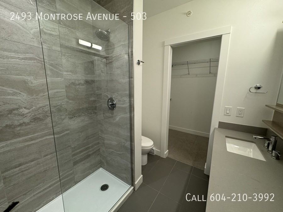 2493 Montrose Avenue #503 - Photo 5 of 8