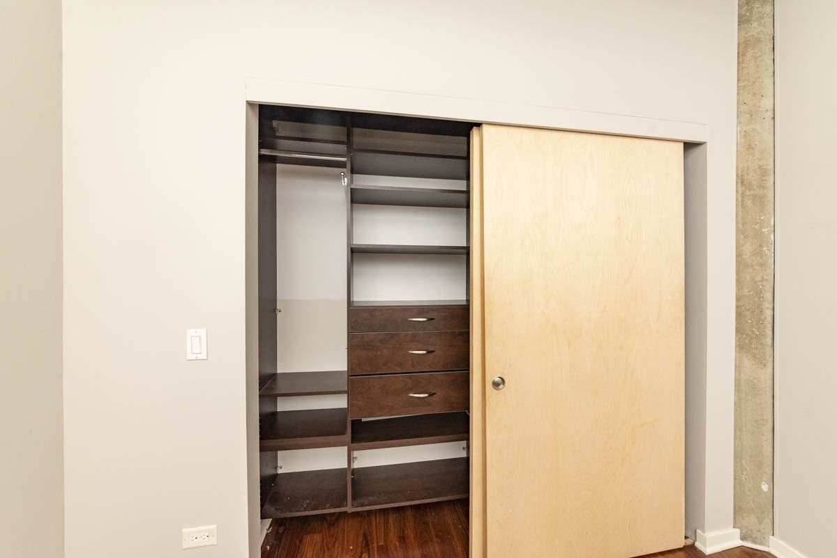 700 N Larrabee St #1902 - Photo 7 of 12