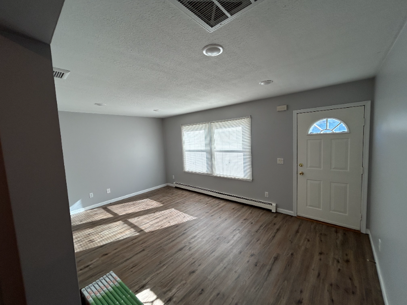 132 Jackson St - Photo 2 of 18