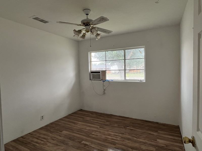 1013 Rancho Rd - Photo 6 of 12